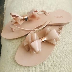 Mel by Melissa bow sandals
